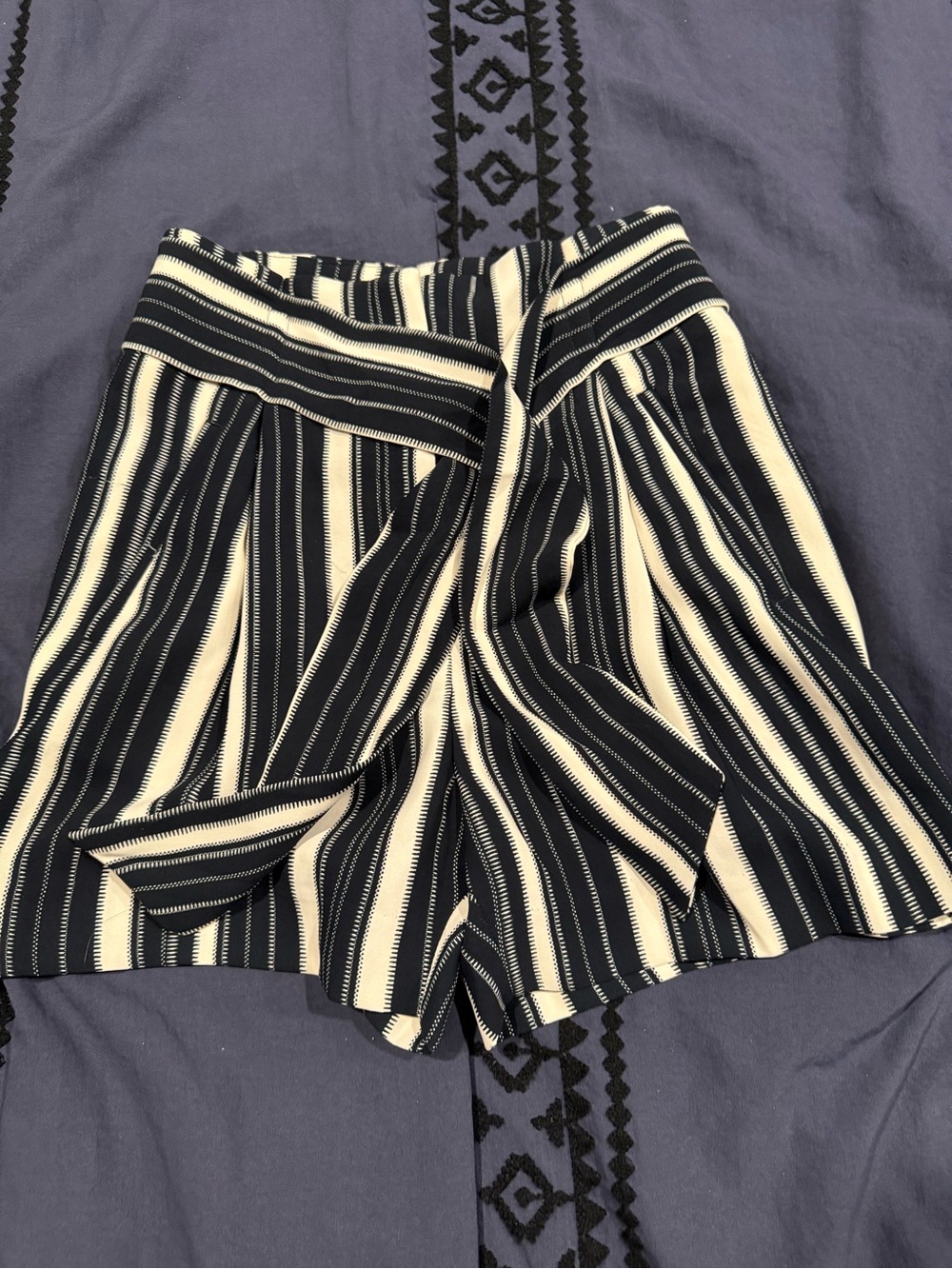 H&M Navy and White High-Waist Tie-Front Shorts